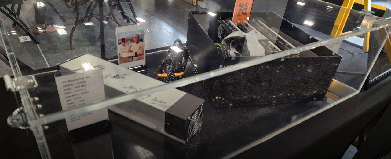 Avalon 2 and Avalon 2 miners in display case